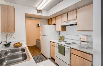 Dominium-Crossings at Cape Coral-Virtually Staged Kitchen